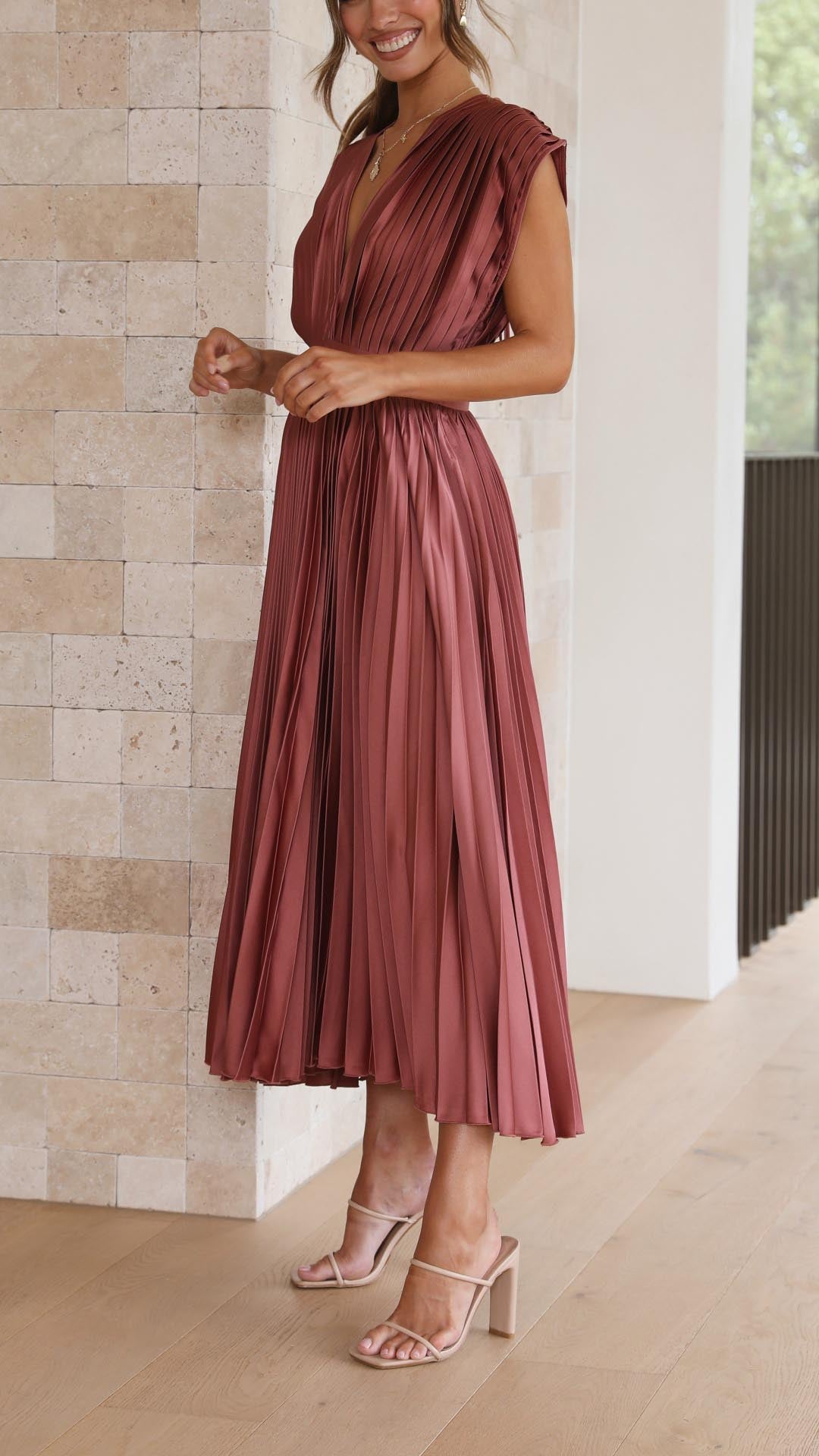 ALEXIS | Elegancka Sukienka z Faldami