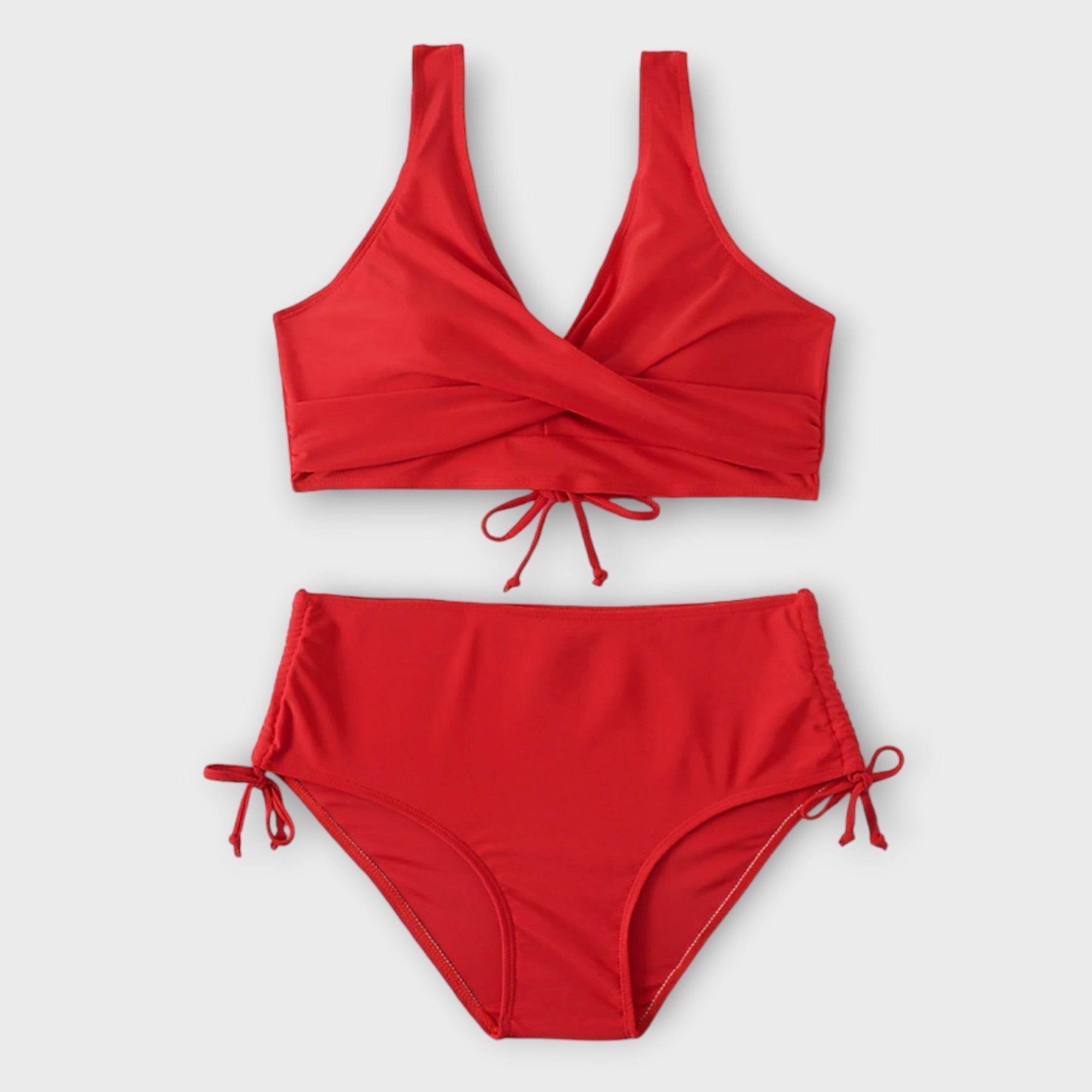 IRENA | Eleganckie i pochlebne dwuczęściowe bikini