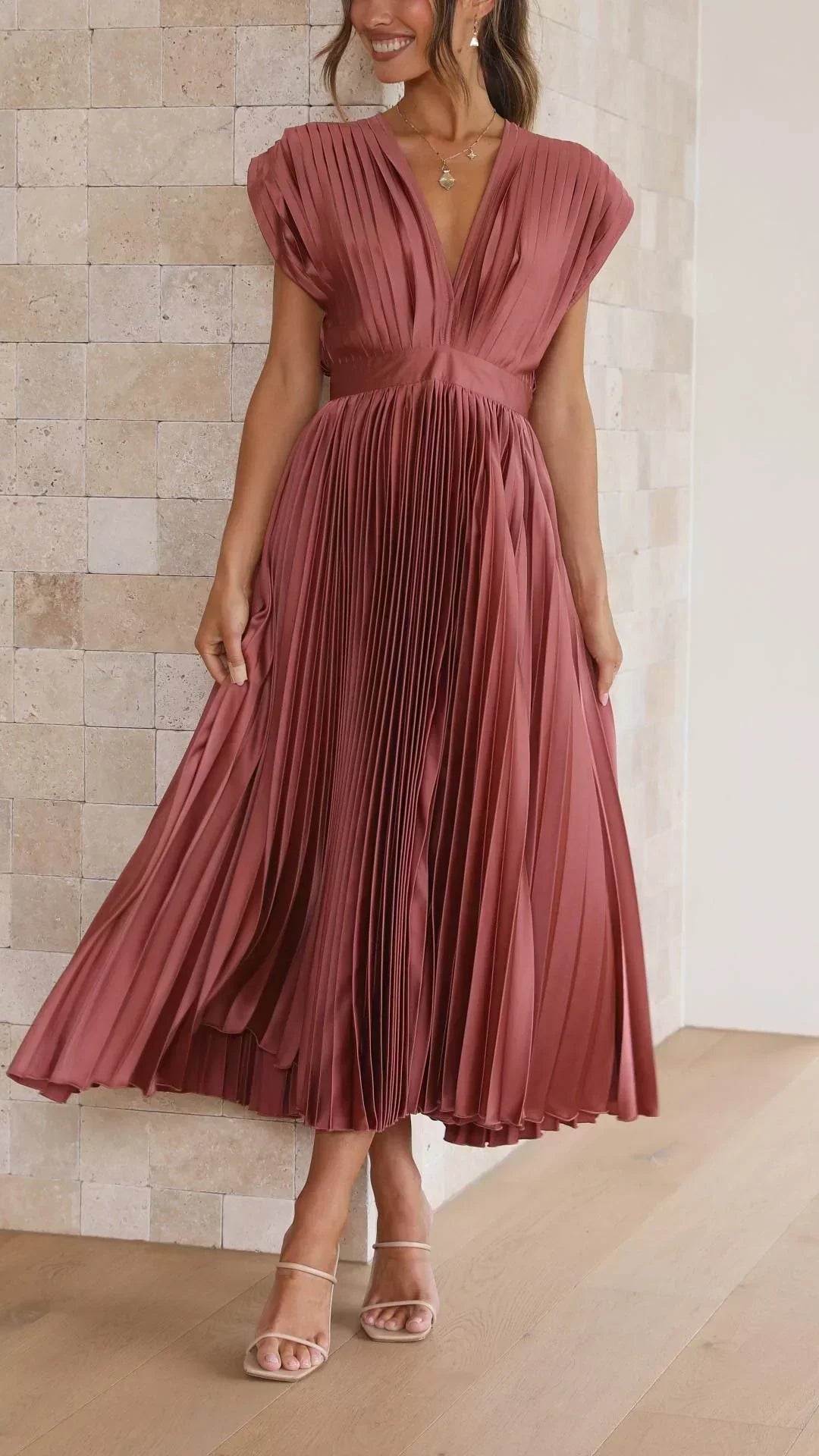 ALEXIS | Elegancka Sukienka z Faldami