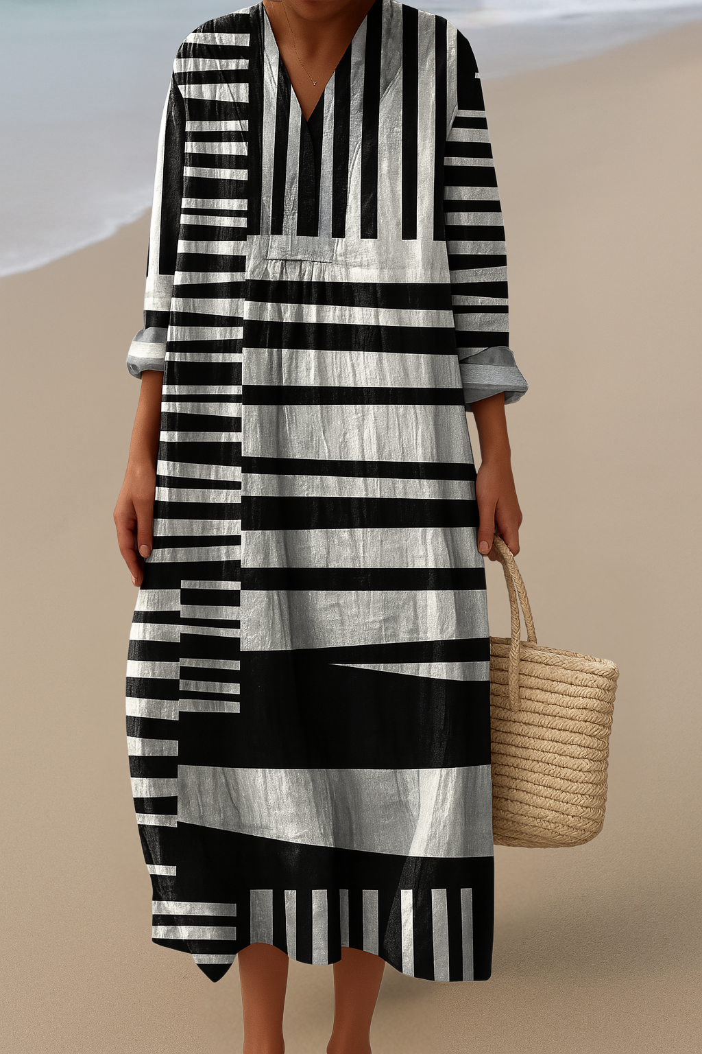 SOFIE | Monochromowa Maxi-sukienka – Odważny kontrast, prosta elegancja